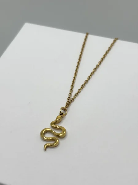 Collana Snake